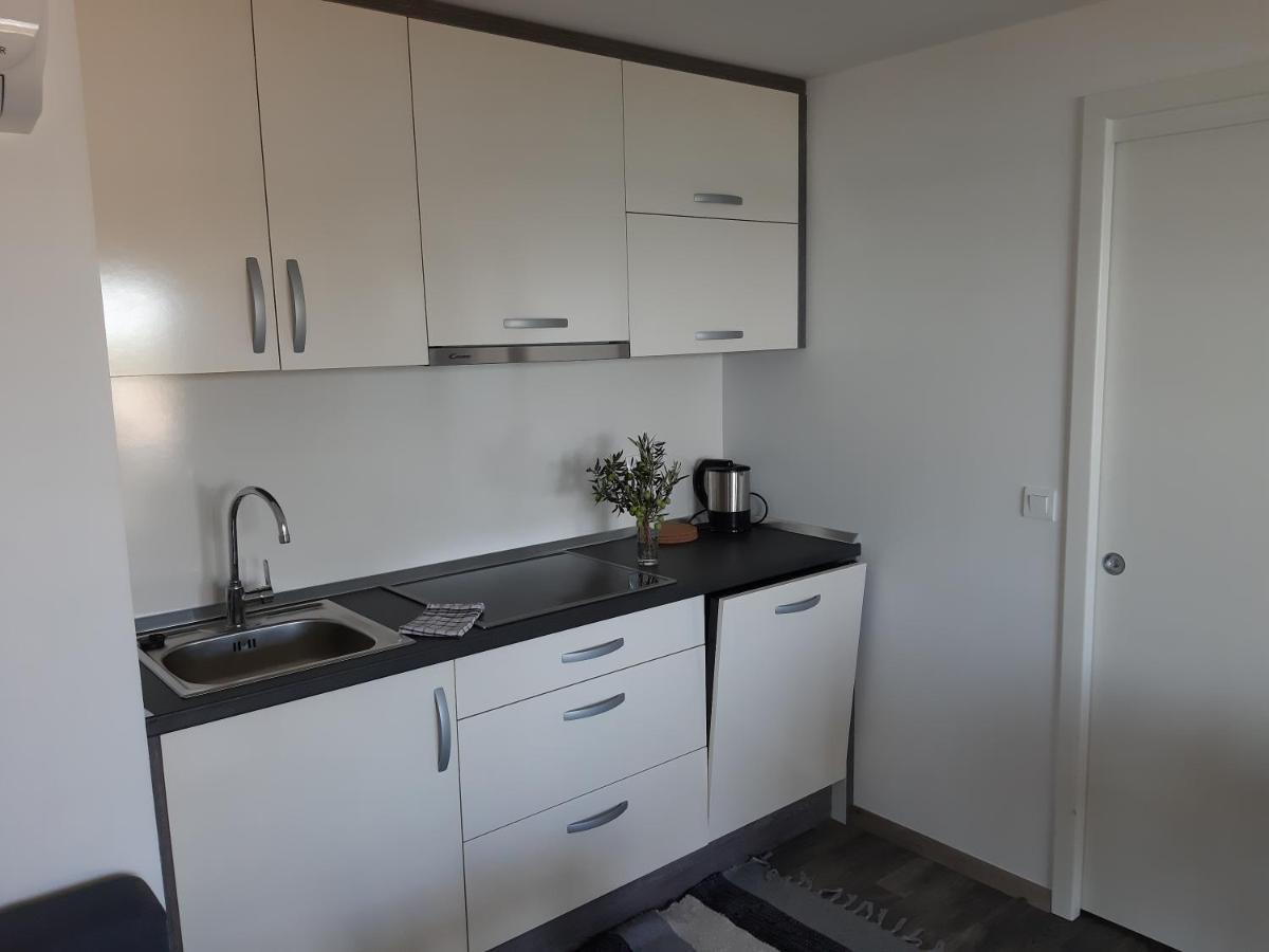 Mobile Home Tina Tisno Exterior foto