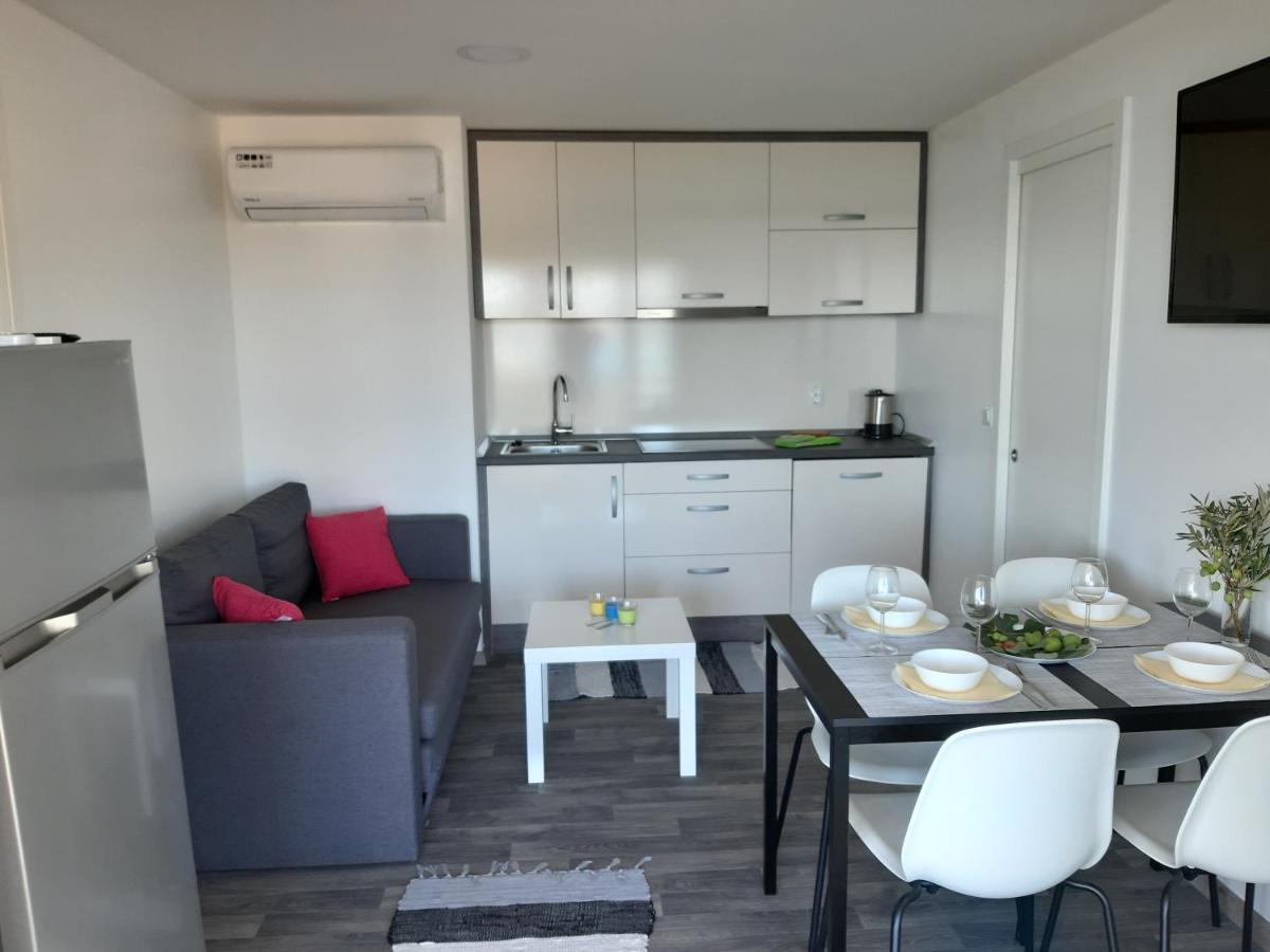 Mobile Home Tina Tisno Exterior foto